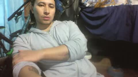 Snapshot of viernes1010 chatting on 01.20.25 viernes1010 online show from 01.20.25