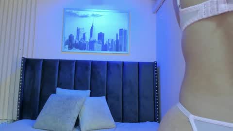 Viiolett online show from 03.05.25