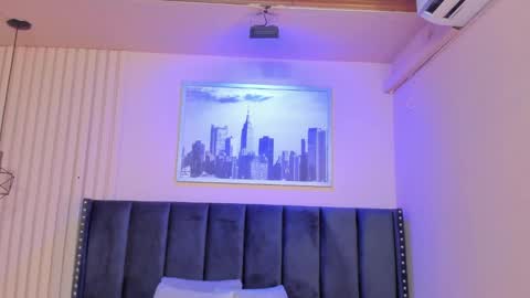 Viiolett online show from 03.11.25