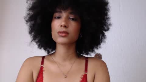 viiolettaaa online show from 06.11.26
