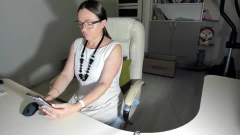 Ukrainian-woman online show from 11.23.25