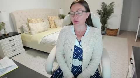 Ukrainian-woman online show from 06.02.26