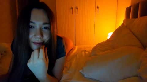 Snapshot of vikawels chatting on 02.08.26 Vika online show from 02.08.26