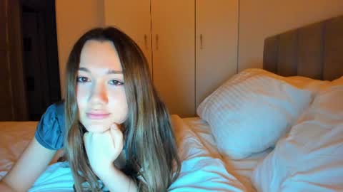 Vika   online show from 06.28.26