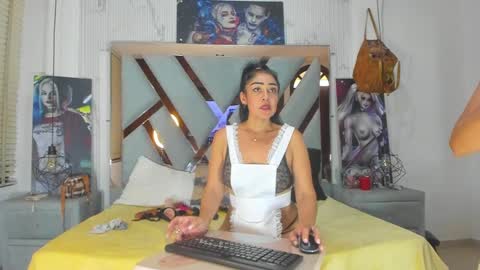 vikiTomson online show from 01.09.25