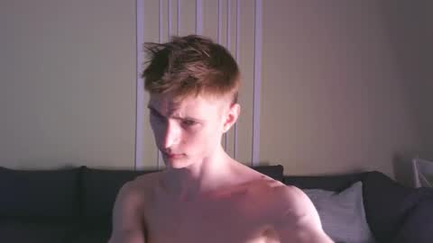 Max online show from 09.21.25