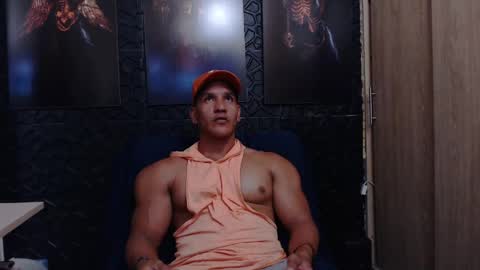 Viktor Herrera online show from 06.06.26