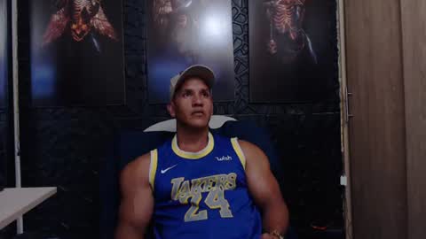 Viktor Herrera online show from 06.17.26