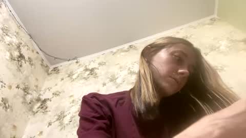 Snapshot of viktoria9898 chatting on 07.14.26 Sweett online show from 07.14.26