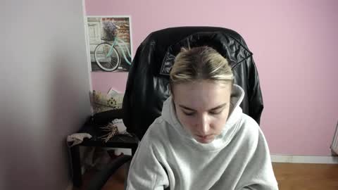 viktoria_lovely online show from 04.02.26