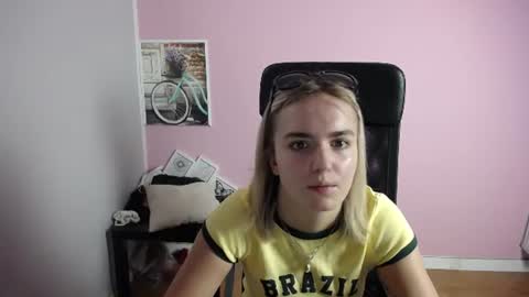 viktoria_lovely online show from 07.10.26
