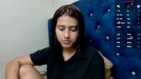 vikysexy28 online show from 03.10.26