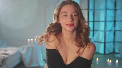 Lana online show from 10.31.25