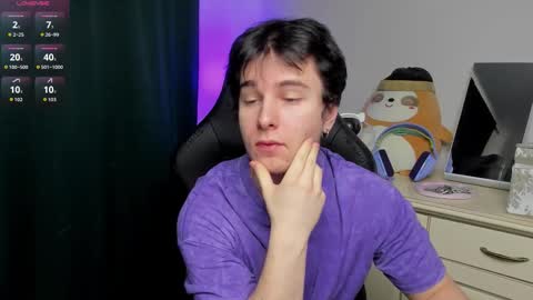 Snapshot of vincent__strong chatting on 03.04.26 Vincent Strong online show from 03.04.26