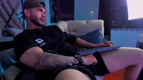Vincent online show from 06.04.26