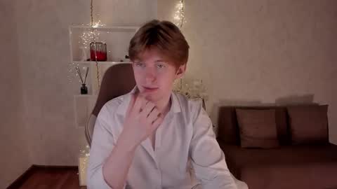 Snapshot of vincentpotts chatting on 09.19.25 Vincent online show from 09.19.25