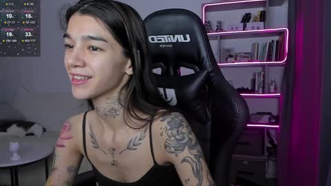 vinkitinkii online show from 12.02.24