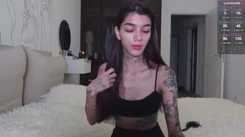 vinkitinkii online show from 11.13.25