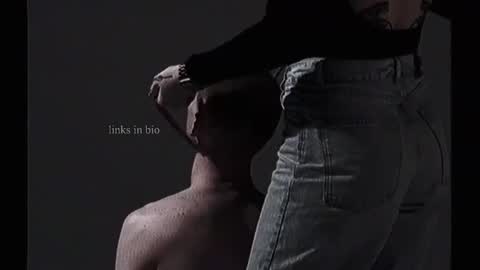 Snapshot of vinylstore chatting on 01.29.25 Diva Silvia online show from 01.29.25