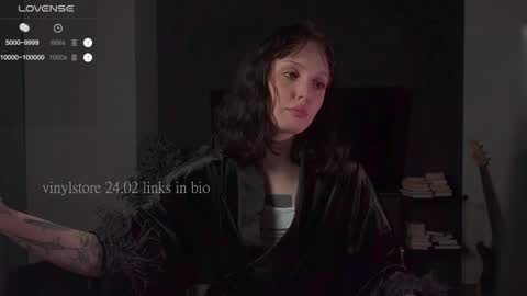 Snapshot of vinylstore chatting on 02.24.25 Diva Silvia online show from 02.24.25