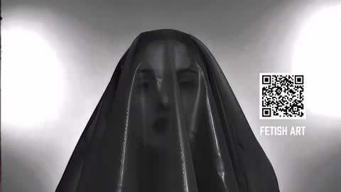 Snapshot of vinylstore chatting on 09.11.25 Diva Silvia online show from 09.11.25