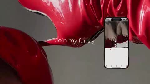 Snapshot of vinylstore chatting on 11.23.25 Diva Silvia online show from 11.23.25