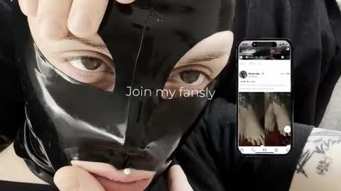 Snapshot of vinylstore chatting on 12.03.25 Diva Silvia online show from 12.03.25