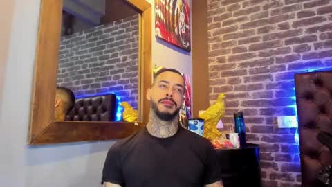Snapshot of vinzenzrizzo chatting on 02.04.26 ---Vinzen--- online show from 02.04.26