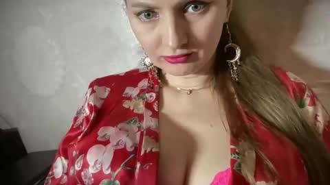 Funny  girl online show from 04.15.26
