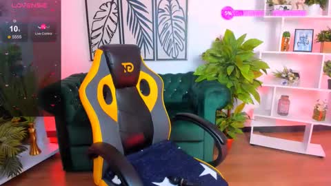 Viola online show from 02.22.25