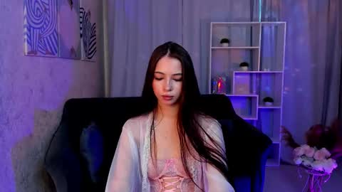 Snapshot of violarivera chatting on 12.04.25 violarivera online show from 12.04.25