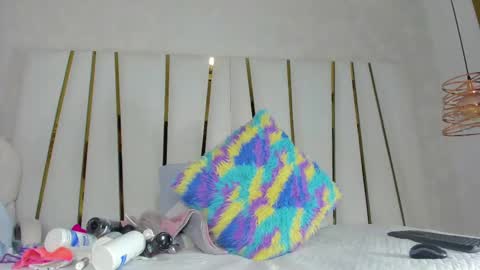 Snapshot of violeet_gray chatting on 11.12.25 violeet_gray online show from 11.12.25