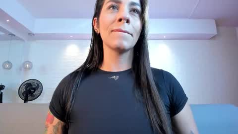 Violett  Everyday From 0530 to 1430 Col Time online show from 11.24.25