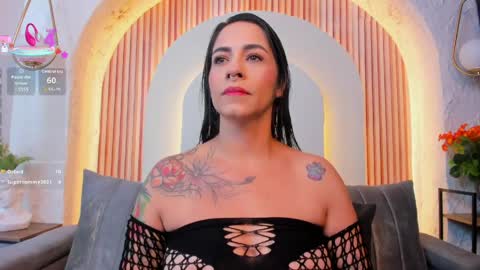 Violette online show from 05.05.26
