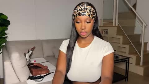 Fantasy Black Girl online show from 11.20.25