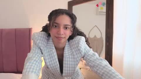 violet__15 online show from 04.03.26