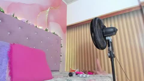 violet__taylor_ online show from 05.29.26