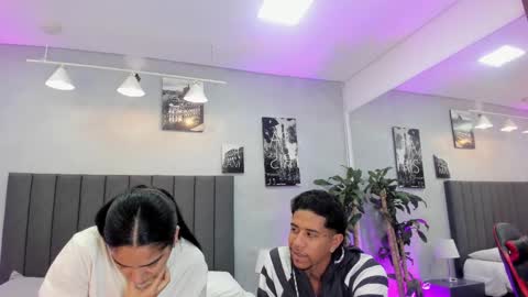 Violet and Myers online show from 11.18.25