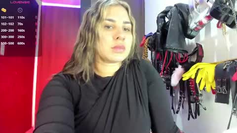 Kim online show from 06.10.26