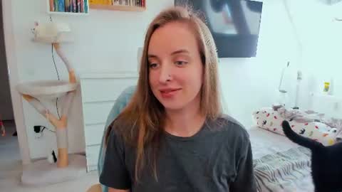 Violet online show from 06.22.26
