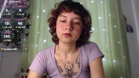 Snapshot of violet_bluee chatting on 01.31.26 Violet online show from 01.31.26