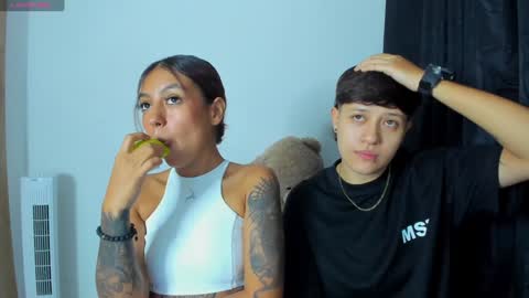 Violet and Casper online show from 12.26.24