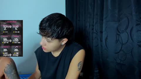 Violet and Casper online show from 01.11.25