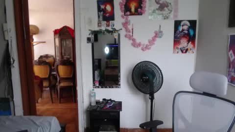 Violete Hentai01 online show from 11.04.25