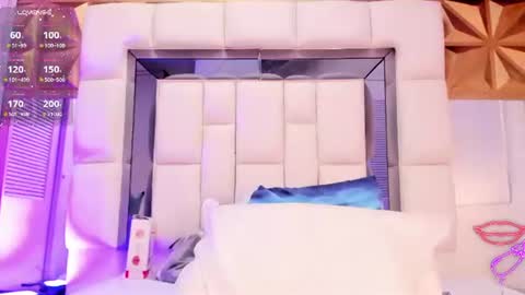violet_milleer online show from 07.03.26