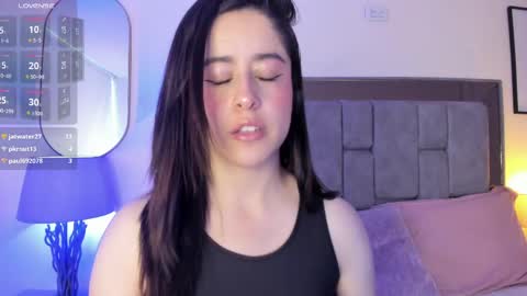 Violet Nova online show from 05.11.26
