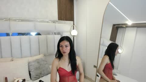 Violet online show from 05.30.26