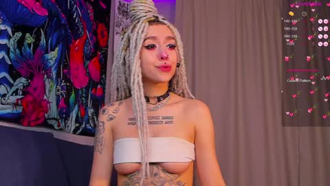 Violet online show from 01.11.25