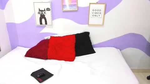 violeta_1404 online show from 11.01.25