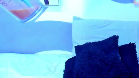 violeta_1404 online show from 12.05.25